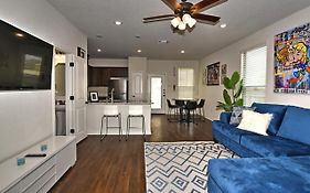 New 3 Bedroom Vacation Home Lackland/Sea World/La Cantera