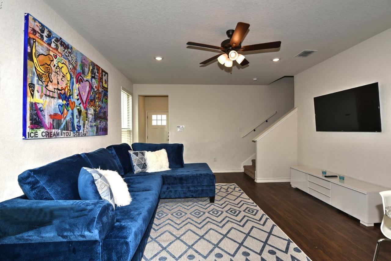 New 3 Bedroom Vacation Home Lackland/Sea World/La Cantera San Antonio Exterior photo