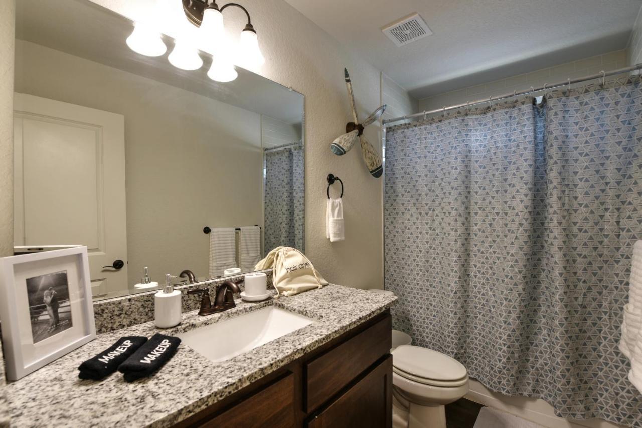 New 3 Bedroom Vacation Home Lackland/Sea World/La Cantera San Antonio Exterior photo