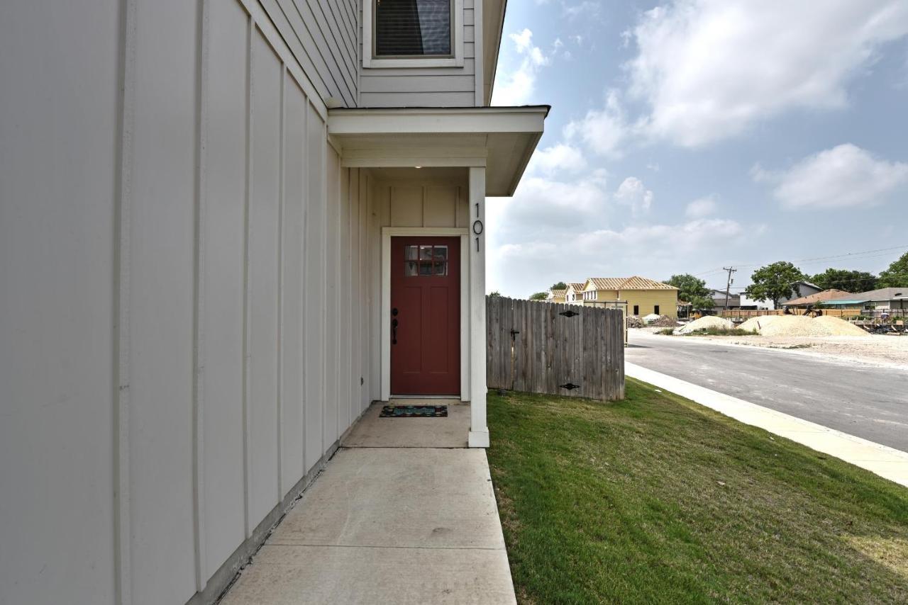 New 3 Bedroom Vacation Home Lackland/Sea World/La Cantera San Antonio Exterior photo